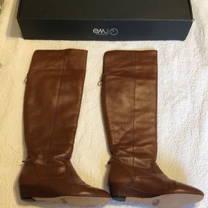 Shearling Lined Leather Emu Boots